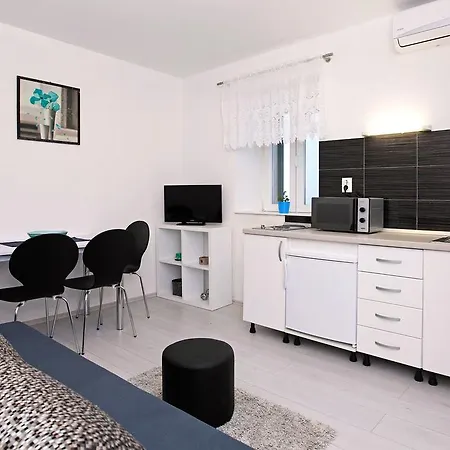 Park Apartmán *