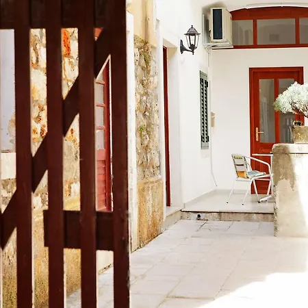 Park Apartman Vela Luka