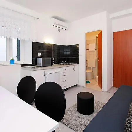Apartment Park Vela Luka